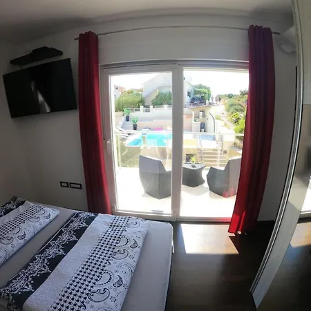 Villa Gina